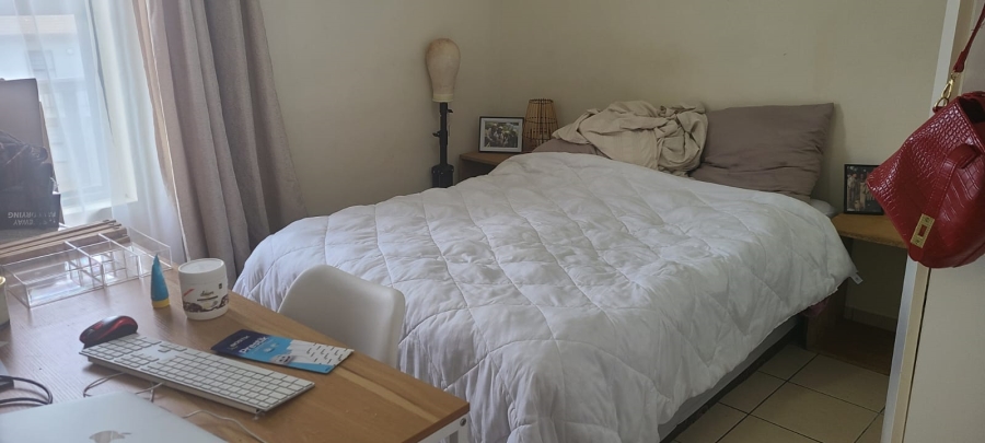 2 Bedroom Property for Sale in Parklands Western Cape